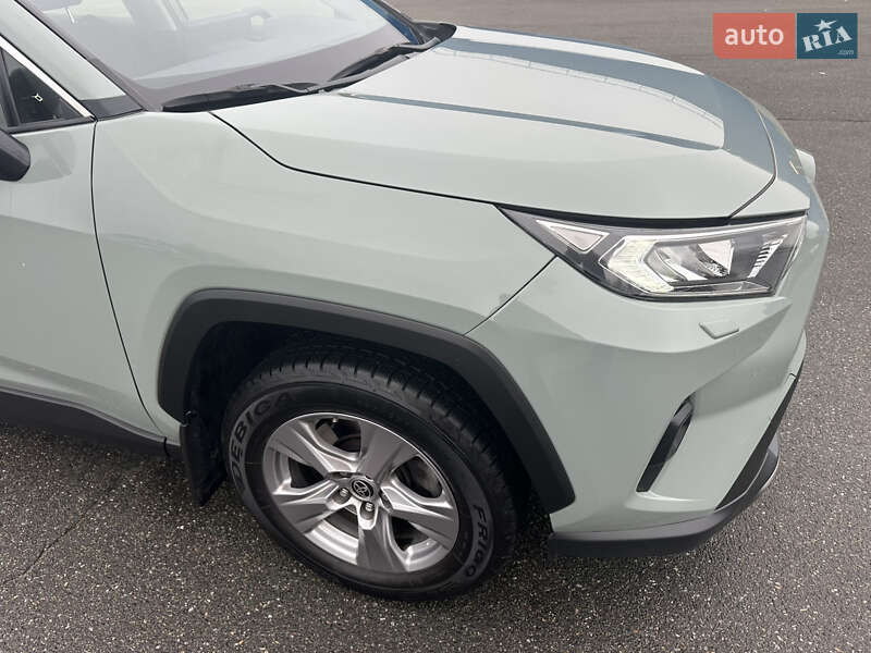 Позашляховик / Кросовер Toyota RAV4 2023 в Києві фото 15 Позашляховик / Кросовер Toyota RAV4 2023 в Києві