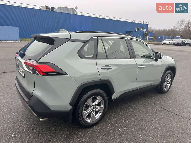 Позашляховик / Кросовер Toyota RAV4 2023 в Києві фото 24 Позашляховик / Кросовер Toyota RAV4 2023 в Києві