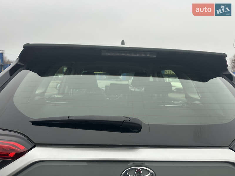 Позашляховик / Кросовер Toyota RAV4 2023 в Києві фото 33 Позашляховик / Кросовер Toyota RAV4 2023 в Києві