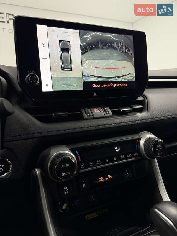 Позашляховик / Кросовер Toyota RAV4 2023 в Одесі