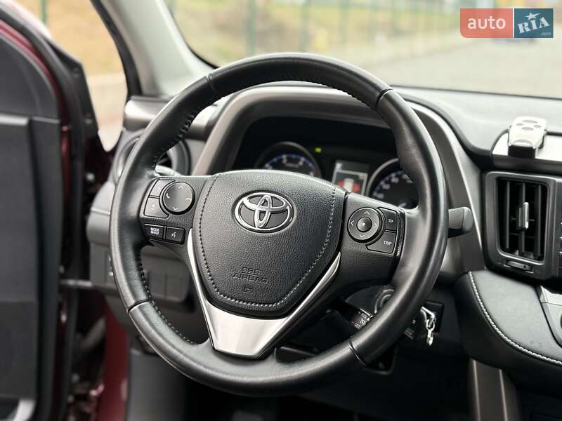 Внедорожник / Кроссовер Toyota RAV4 2017 в Виннице фото 48 Внедорожник / Кроссовер Toyota RAV4 2017 в Виннице