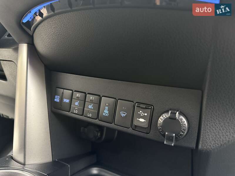 Внедорожник / Кроссовер Toyota RAV4 2017 в Виннице фото 61 Внедорожник / Кроссовер Toyota RAV4 2017 в Виннице