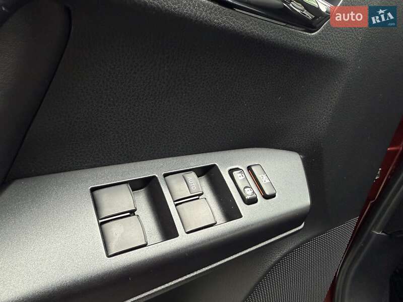 Внедорожник / Кроссовер Toyota RAV4 2017 в Виннице фото 68 Внедорожник / Кроссовер Toyota RAV4 2017 в Виннице