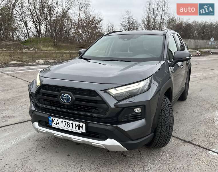 Позашляховик / Кросовер Toyota RAV4 2023 в Києві