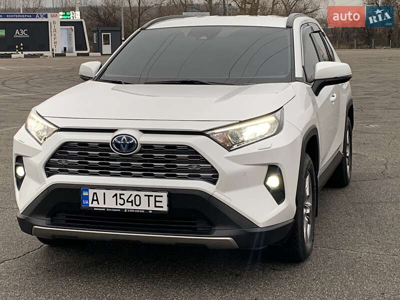 Позашляховик / Кросовер Toyota RAV4 2023 в Києві