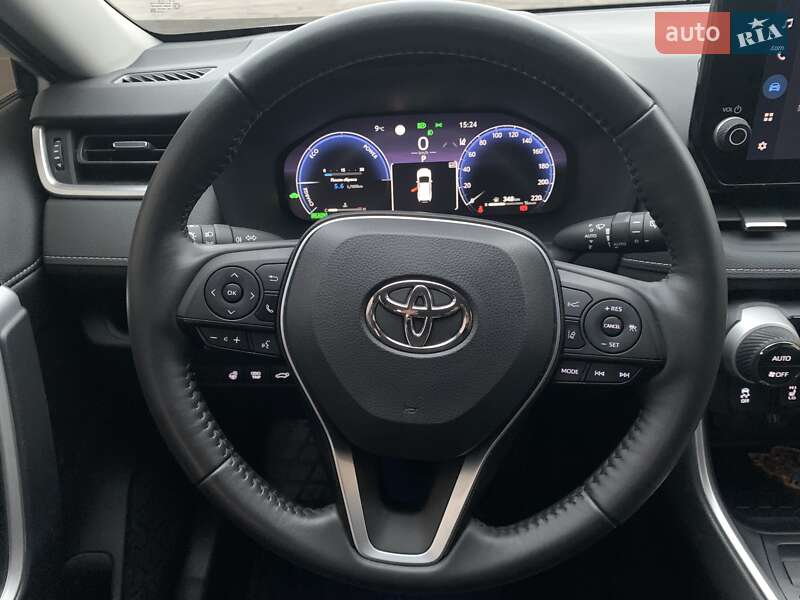 Позашляховик / Кросовер Toyota RAV4 2023 в Києві