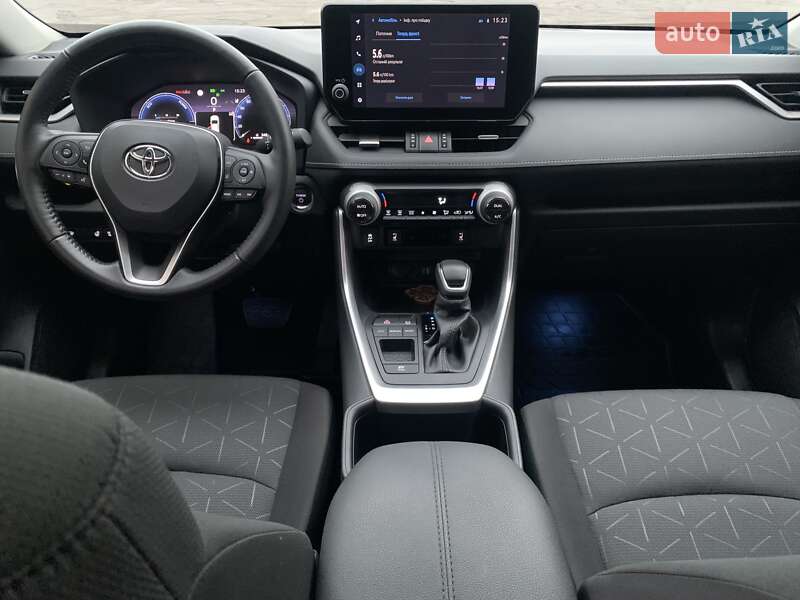 Позашляховик / Кросовер Toyota RAV4 2023 в Києві