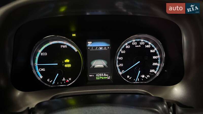 Позашляховик / Кросовер Toyota RAV4 2017 в Ужгороді фото 17 Позашляховик / Кросовер Toyota RAV4 2017 в Ужгороді