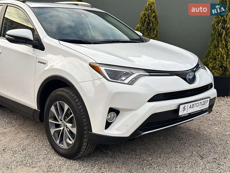 Внедорожник / Кроссовер Toyota RAV4 2016 в Одессе фото 3 Внедорожник / Кроссовер Toyota RAV4 2016 в Одессе
