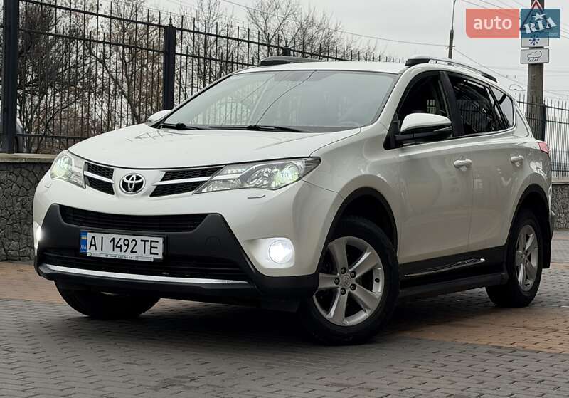Внедорожник / Кроссовер Toyota RAV4 2014 в Белой Церкви
