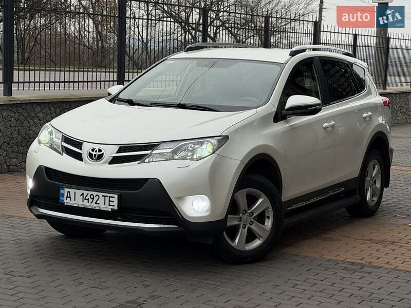 Внедорожник / Кроссовер Toyota RAV4 2014 в Белой Церкви
