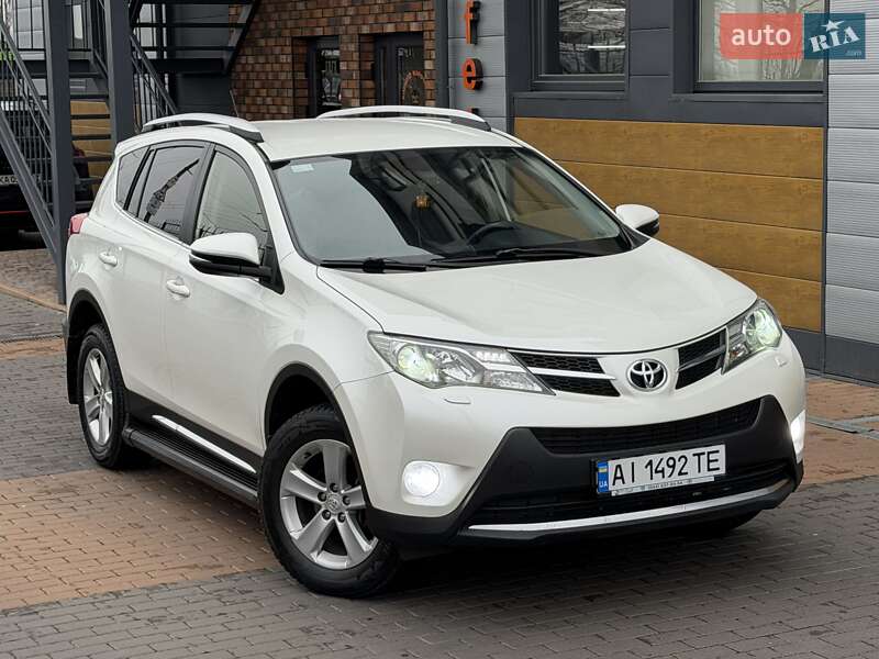 Внедорожник / Кроссовер Toyota RAV4 2014 в Белой Церкви