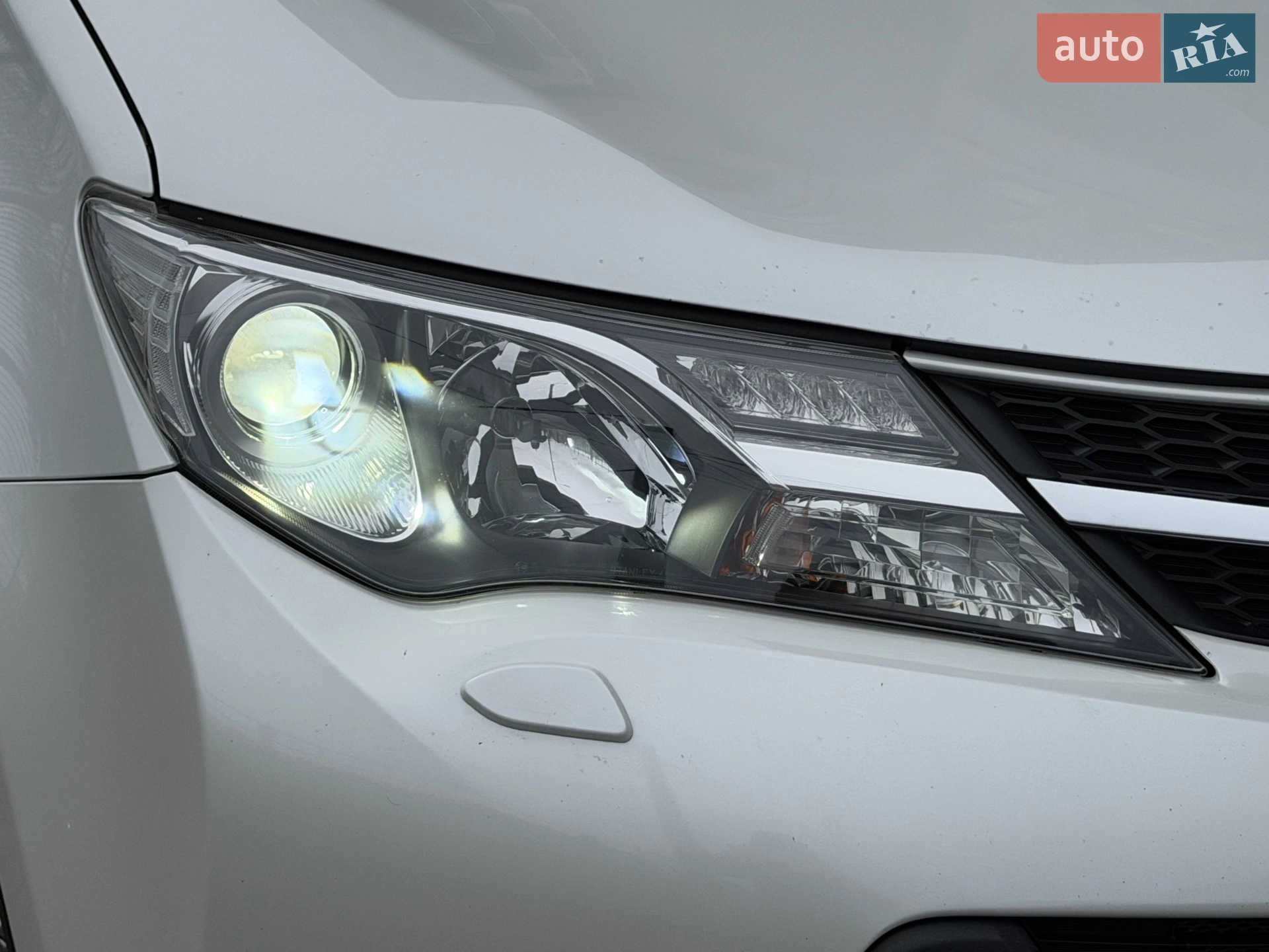 2014 Toyota RAV 4 - мініатюра 21