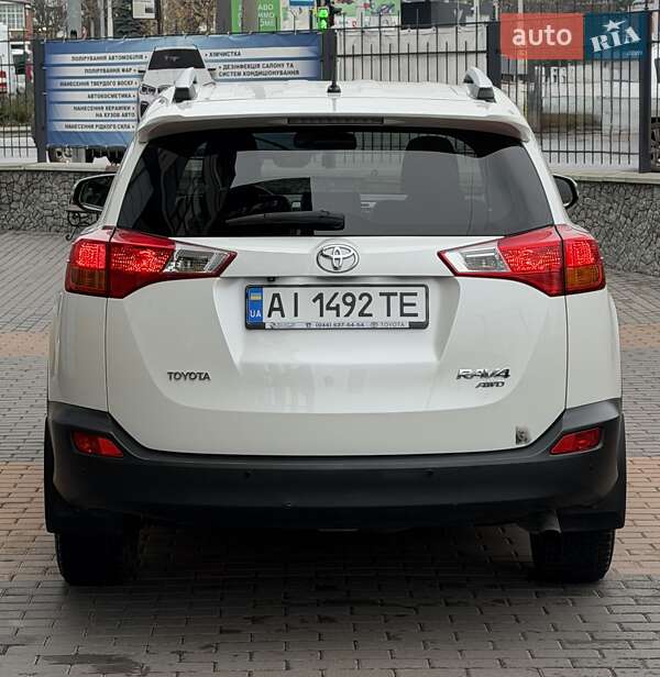 Внедорожник / Кроссовер Toyota RAV4 2014 в Белой Церкви