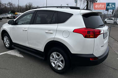Позашляховик / Кросовер Toyota RAV4 2014 в Києві