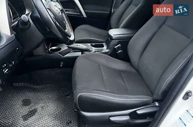 Позашляховик / Кросовер Toyota RAV4 2014 в Києві