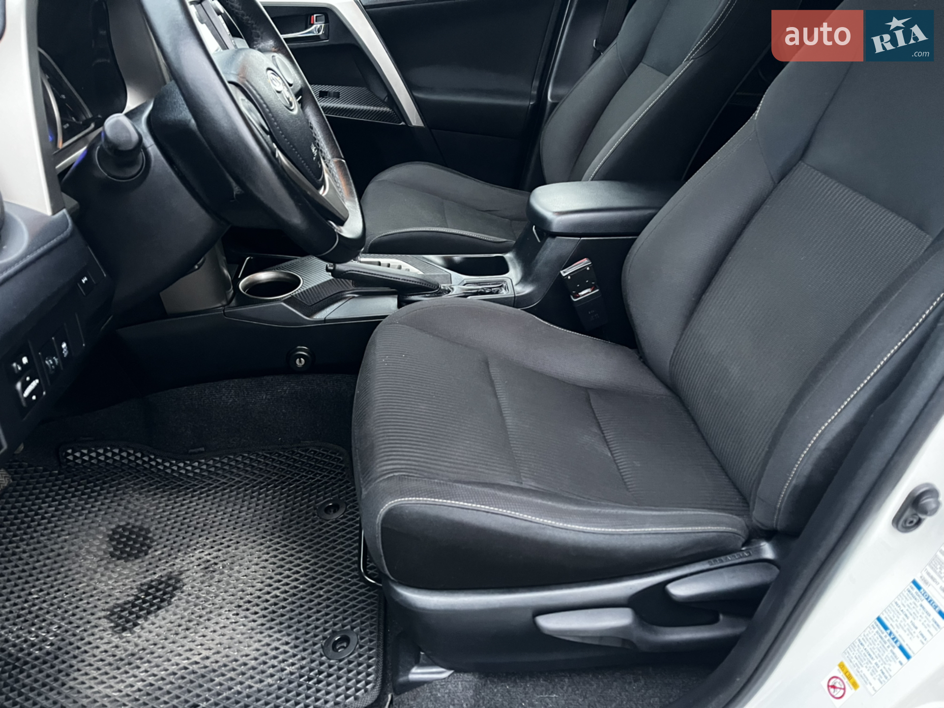 2014 Toyota RAV 4 - мініатюра 13