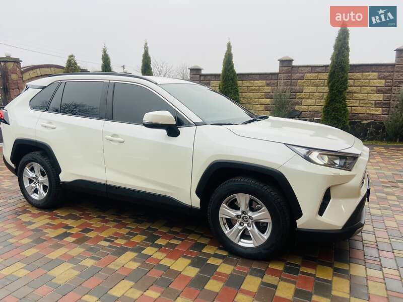 Внедорожник / Кроссовер Toyota RAV4 2019 в Хмельницком фото 14 Внедорожник / Кроссовер Toyota RAV4 2019 в Хмельницком