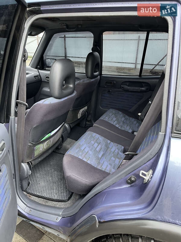 Позашляховик / Кросовер Toyota RAV4 1995 в Калуші