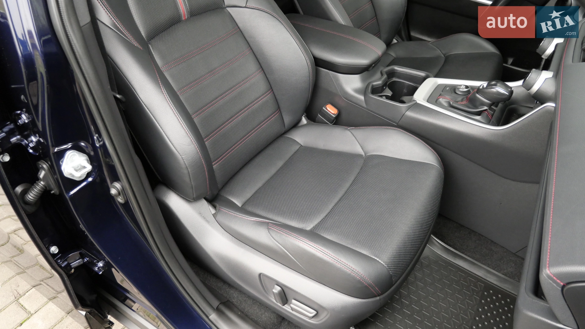 2020 Toyota RAV 4 - мініатюра 52