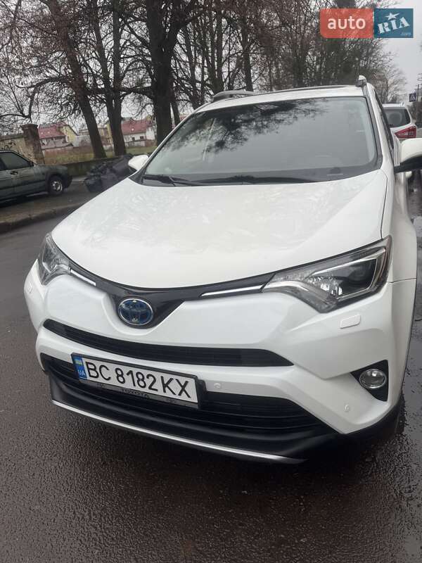 Позашляховик / Кросовер Toyota RAV4 2018 в Львові фото 39 Позашляховик / Кросовер Toyota RAV4 2018 в Львові