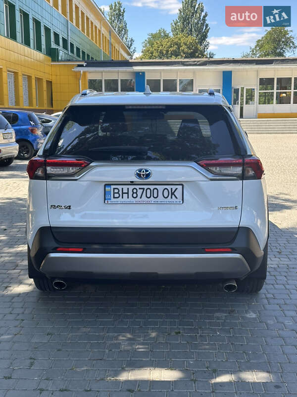 Позашляховик / Кросовер Toyota RAV4 2022 в Одесі фото 2 Позашляховик / Кросовер Toyota RAV4 2022 в Одесі