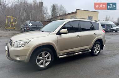 Позашляховик / Кросовер Toyota RAV4 2008 в Києві