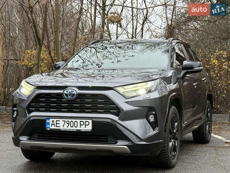 Внедорожник / Кроссовер Toyota RAV4 2022 в Днепре
