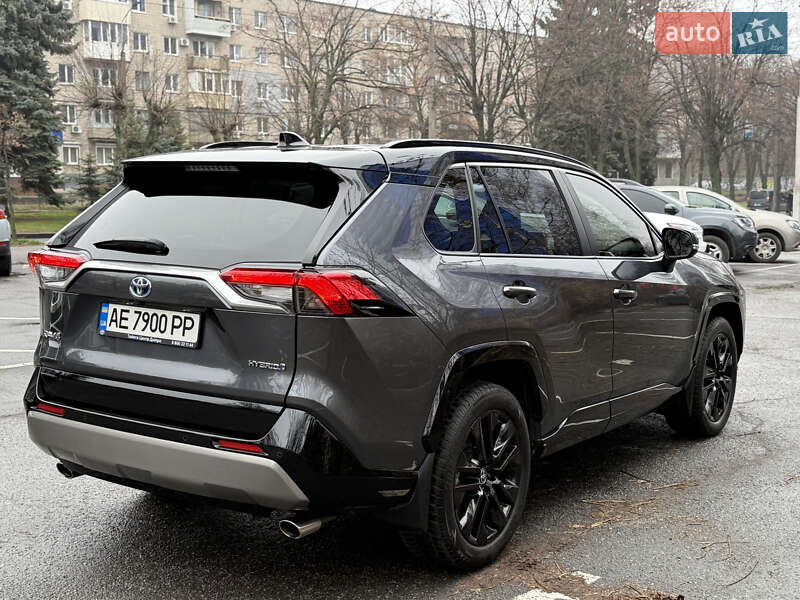 Внедорожник / Кроссовер Toyota RAV4 2022 в Днепре