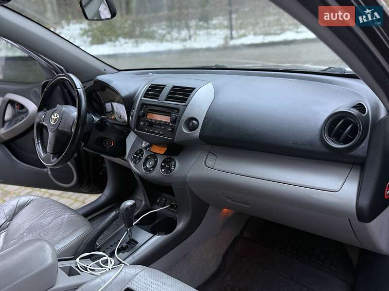 Позашляховик / Кросовер Toyota RAV4 2008 в Львові фото 39 Позашляховик / Кросовер Toyota RAV4 2008 в Львові