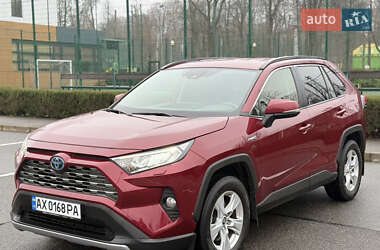 Внедорожник / Кроссовер Toyota RAV4 2019 в Харькове