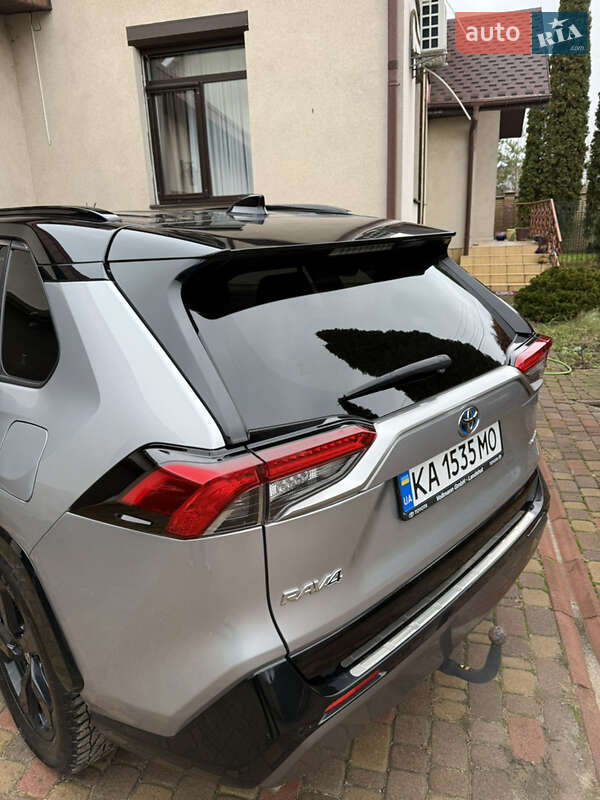 Внедорожник / Кроссовер Toyota RAV4 2019 в Киеве фото 5 Внедорожник / Кроссовер Toyota RAV4 2019 в Киеве