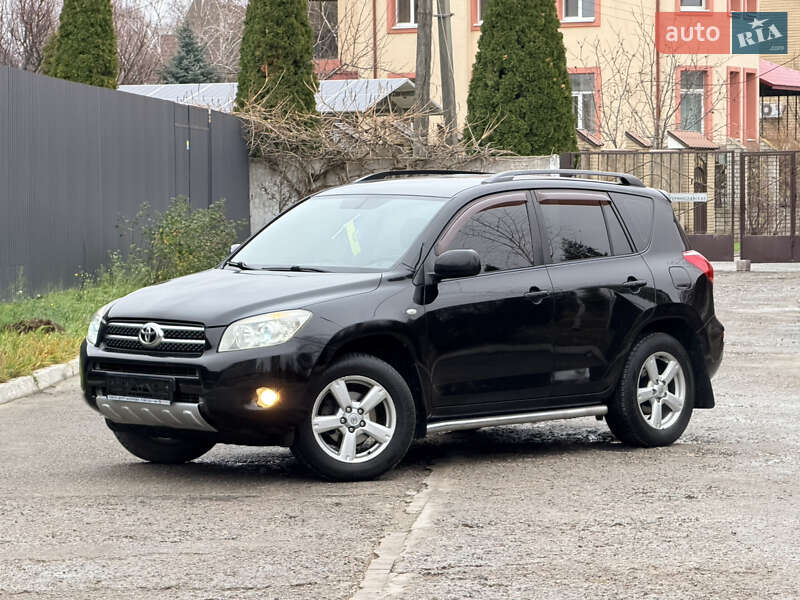 Внедорожник / Кроссовер Toyota RAV4 2007 в Днепре