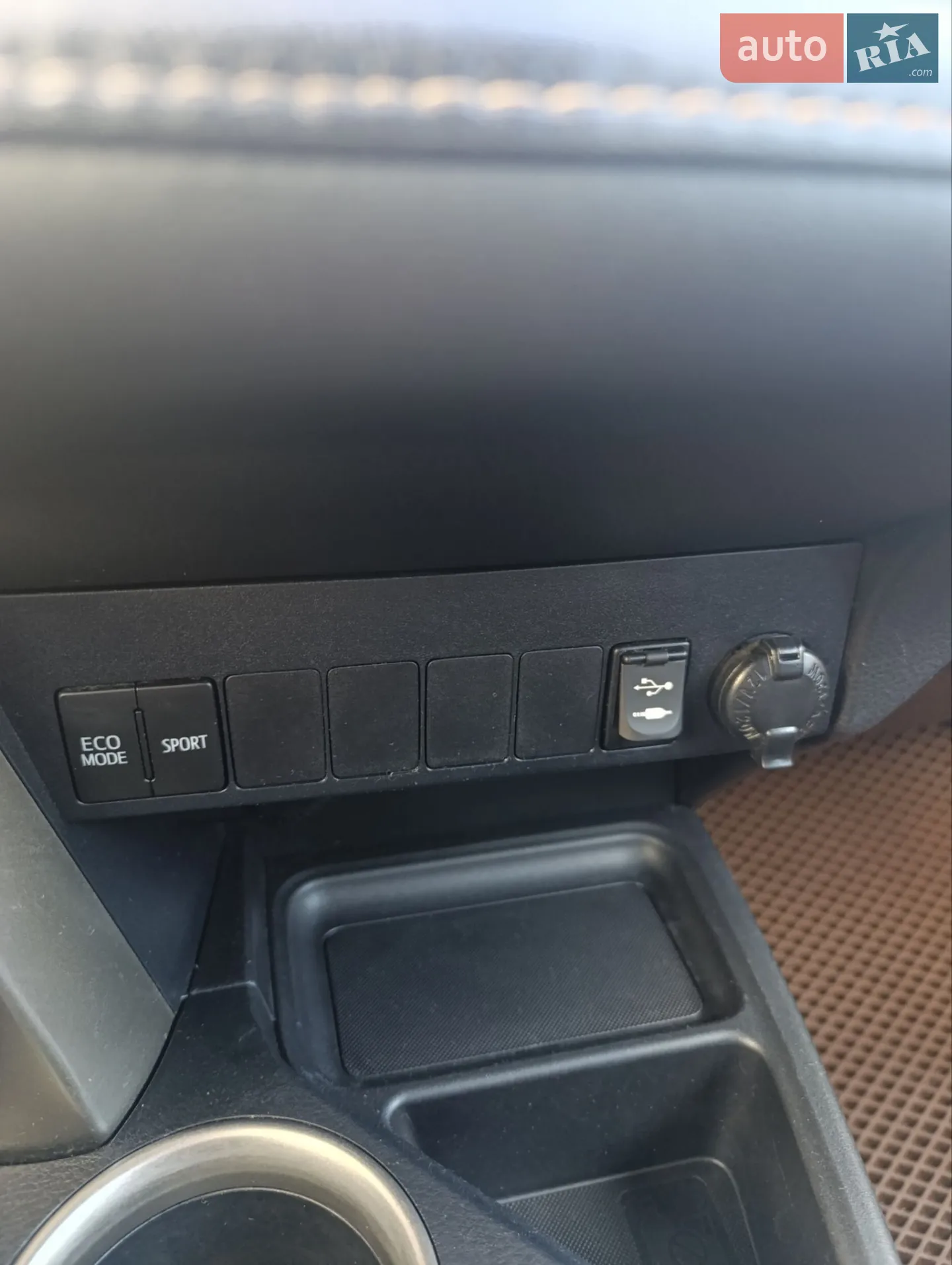 2015 Toyota RAV 4 - мініатюра 27