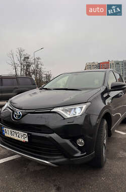 Внедорожник / Кроссовер Toyota RAV4 2018 в Киеве