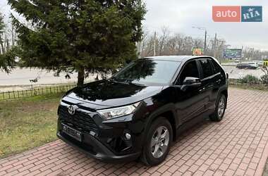 Внедорожник / Кроссовер Toyota RAV4 2021 в Черкассах