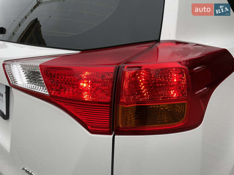 Внедорожник / Кроссовер Toyota RAV4 2013 в Одессе