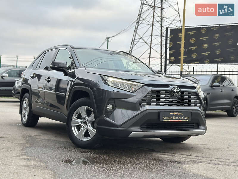 Внедорожник / Кроссовер Toyota RAV4 2021 в Харькове фото 3 Внедорожник / Кроссовер Toyota RAV4 2021 в Харькове