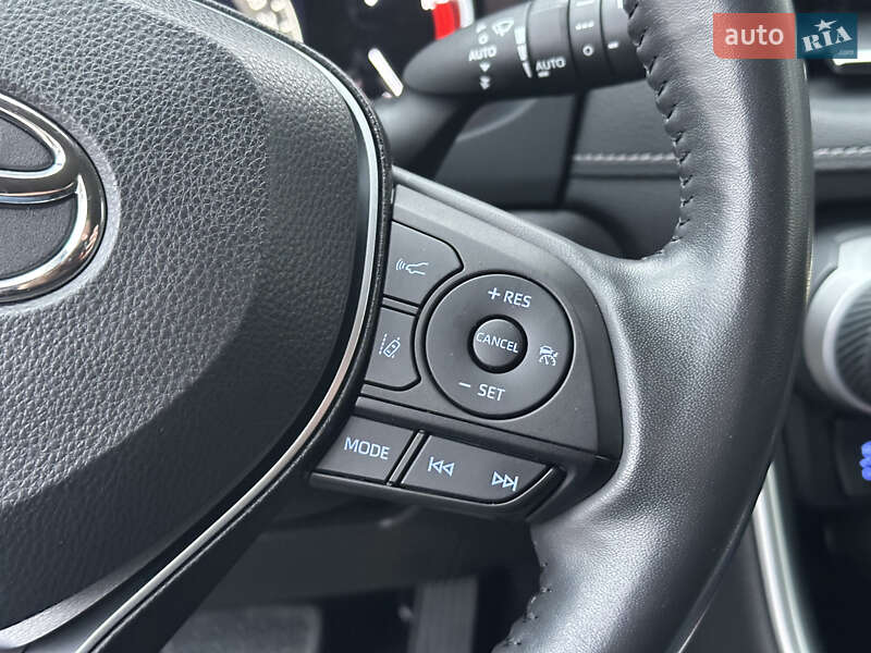 Внедорожник / Кроссовер Toyota RAV4 2021 в Харькове фото 31 Внедорожник / Кроссовер Toyota RAV4 2021 в Харькове
