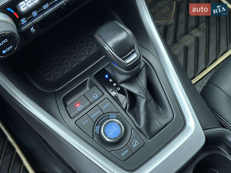 Внедорожник / Кроссовер Toyota RAV4 2021 в Харькове фото 35 Внедорожник / Кроссовер Toyota RAV4 2021 в Харькове