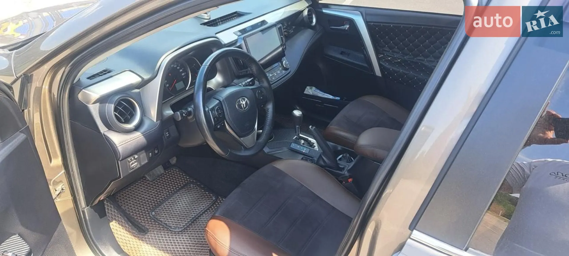 2013 Toyota RAV 4 - мініатюра 6