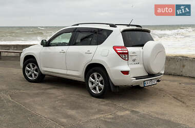 Позашляховик / Кросовер Toyota RAV4 2011 в Одесі