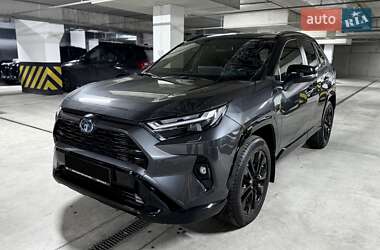Внедорожник / Кроссовер Toyota RAV4 2024 в Днепре