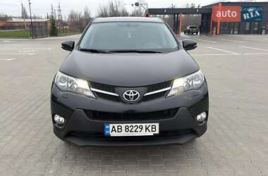 Позашляховик / Кросовер Toyota RAV4 2015 в Вінниці