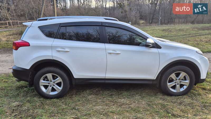Внедорожник / Кроссовер Toyota RAV4 2014 в Полтаве фото 4 Внедорожник / Кроссовер Toyota RAV4 2014 в Полтаве