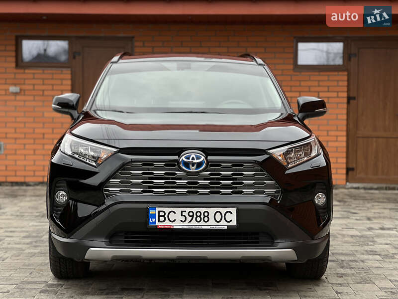 Внедорожник / Кроссовер Toyota RAV4 2019 в Луцке фото 5 Внедорожник / Кроссовер Toyota RAV4 2019 в Луцке