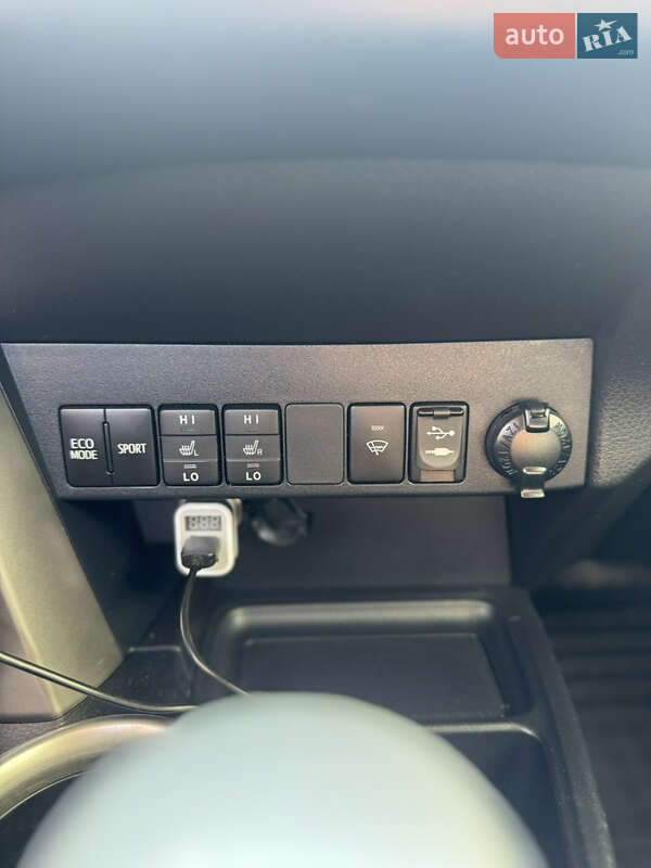 Внедорожник / Кроссовер Toyota RAV4 2013 в Хмельницком фото 46 Внедорожник / Кроссовер Toyota RAV4 2013 в Хмельницком