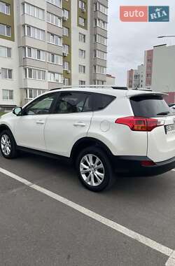 Внедорожник / Кроссовер Toyota RAV4 2014 в Виннице