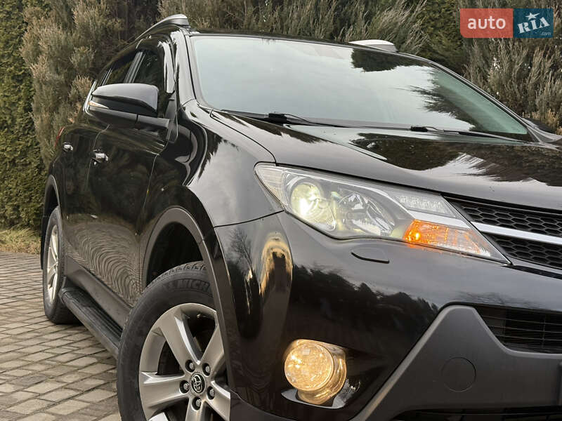 Позашляховик / Кросовер Toyota RAV4 2015 в Самборі фото 8 Позашляховик / Кросовер Toyota RAV4 2015 в Самборі