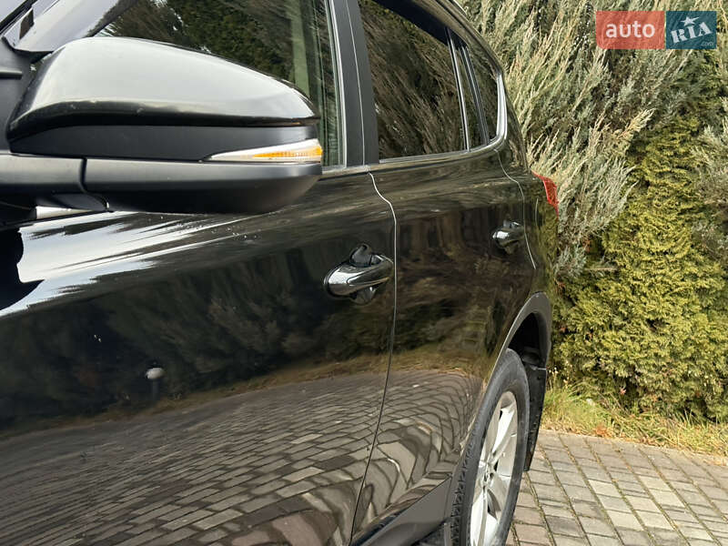 Позашляховик / Кросовер Toyota RAV4 2015 в Самборі фото 17 Позашляховик / Кросовер Toyota RAV4 2015 в Самборі